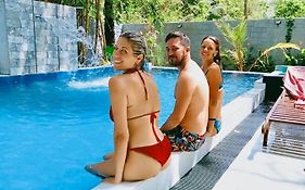 Bangalawa Resort